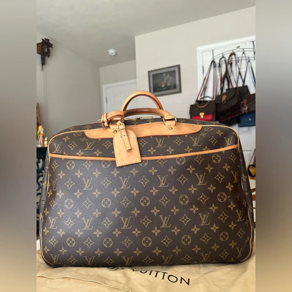 Louis Vuitton Monogram Alize 24h Travel Bag - Picture 2 of 16
